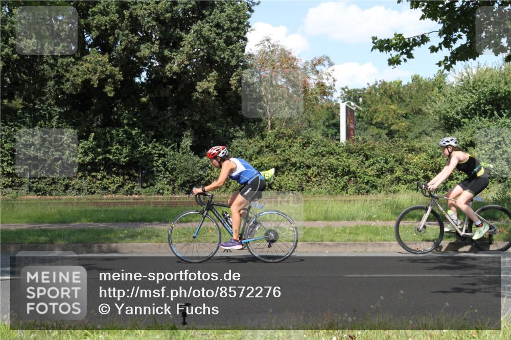 10.08.2025 - GEWOBA Citytriathlon Bremen Yannick Fuchs http://msf.ph/oto/8572276 10.08.2025 14:53:32 Radfahren 188, 419, 501 meine-sportfotos.de