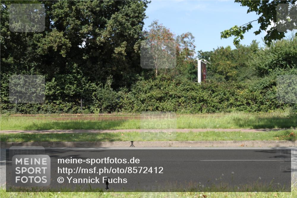 10.08.2025 - GEWOBA Citytriathlon Bremen Yannick Fuchs http://msf.ph/oto/8572412 10.08.2025 15:03:42 Radfahren  meine-sportfotos.de