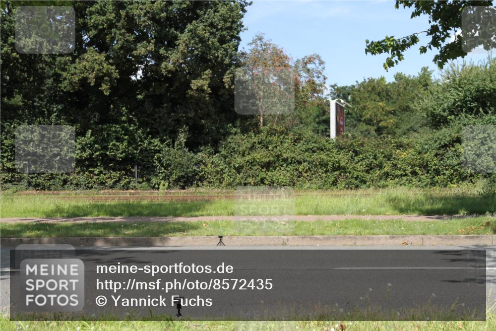 10.08.2025 - GEWOBA Citytriathlon Bremen Yannick Fuchs http://msf.ph/oto/8572435 10.08.2025 15:03:50 Radfahren  meine-sportfotos.de