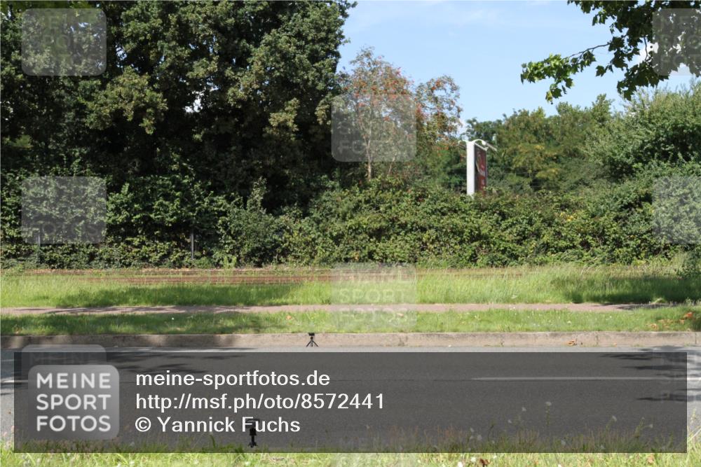 10.08.2025 - GEWOBA Citytriathlon Bremen Yannick Fuchs http://msf.ph/oto/8572441 10.08.2025 15:03:52 Radfahren  meine-sportfotos.de