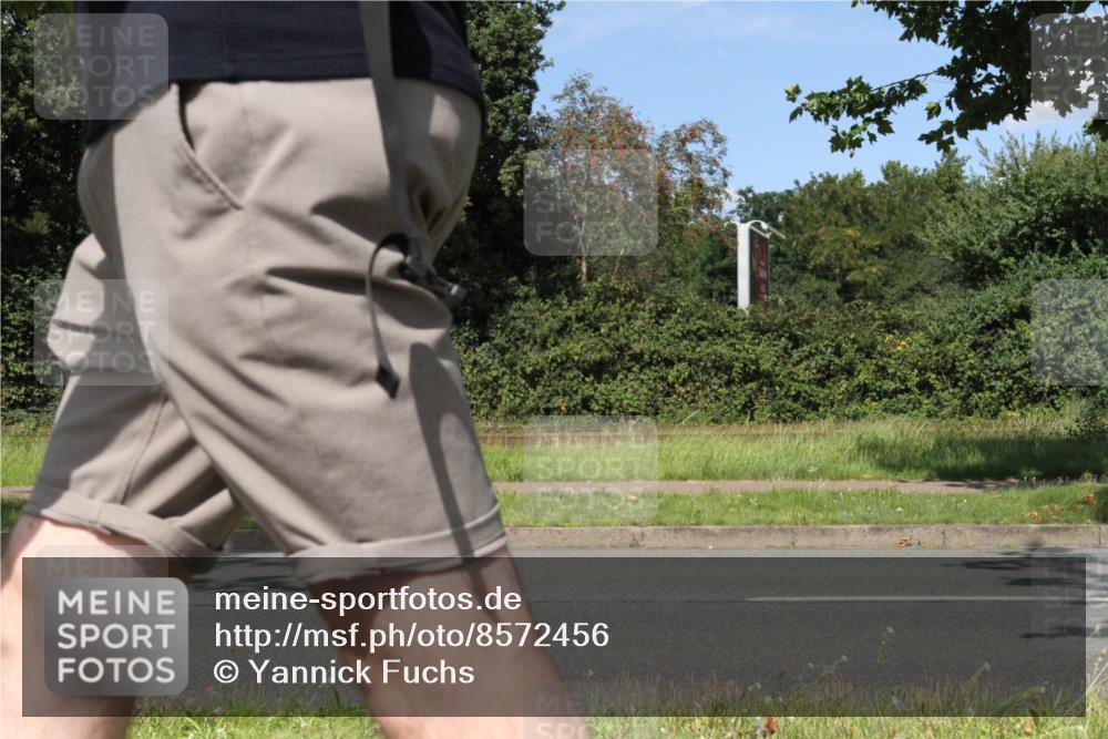 10.08.2025 - GEWOBA Citytriathlon Bremen Yannick Fuchs http://msf.ph/oto/8572456 10.08.2025 15:03:57 Radfahren  meine-sportfotos.de