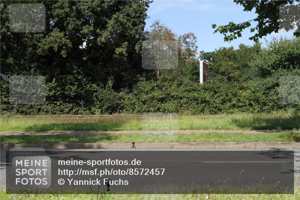 10.08.2025 - GEWOBA Citytriathlon Bremen Yannick Fuchs http://msf.ph/oto/8572457 10.08.2025 15:03:58 Radfahren  meine-sportfotos.de