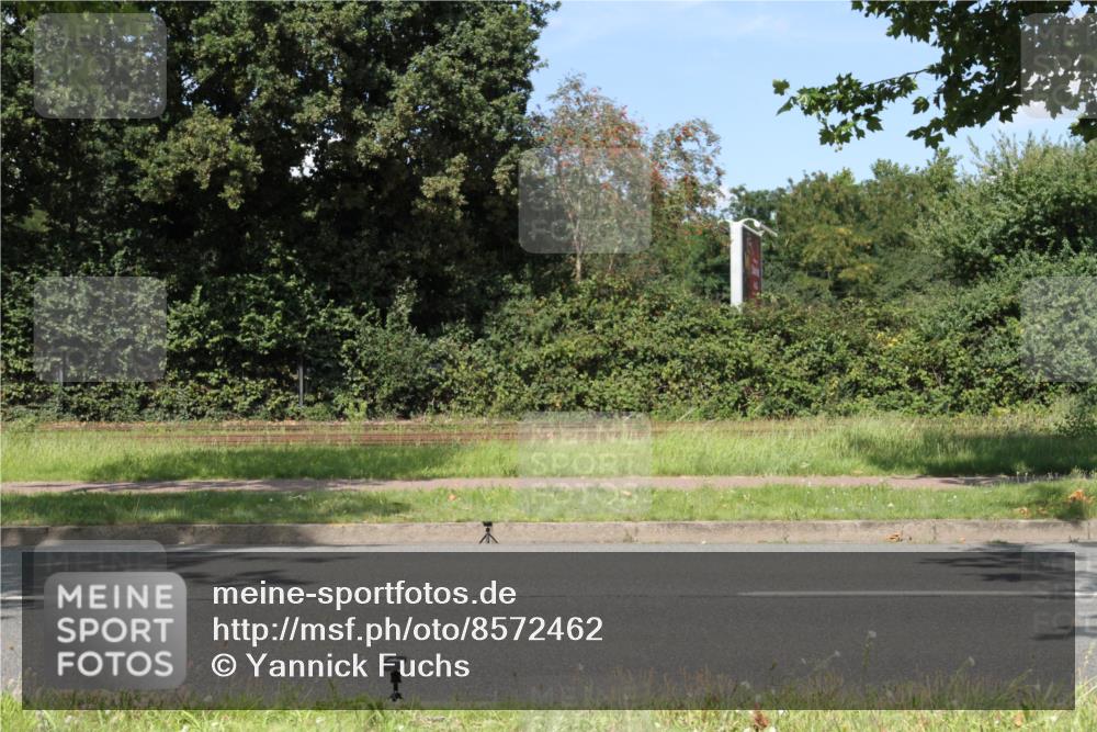 10.08.2025 - GEWOBA Citytriathlon Bremen Yannick Fuchs http://msf.ph/oto/8572462 10.08.2025 15:03:59 Radfahren  meine-sportfotos.de
