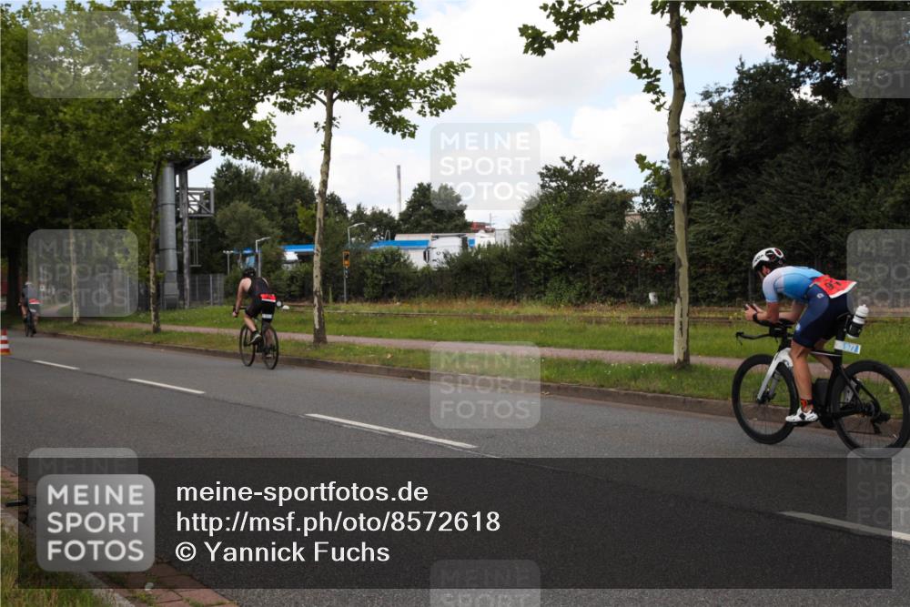 10.08.2025 - GEWOBA Citytriathlon Bremen Yannick Fuchs http://msf.ph/oto/8572618 10.08.2025 12:51:15 Radfahren 551, 667, 681, 719, 768, 912, 924 meine-sportfotos.de