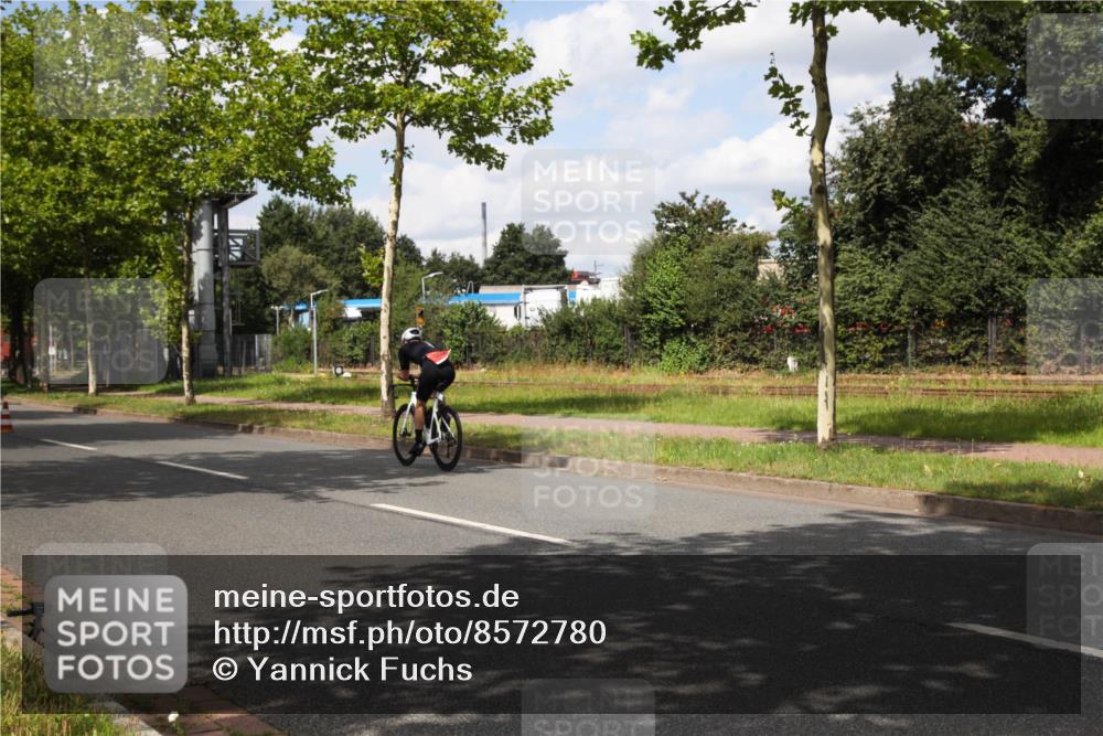 10.08.2025 - GEWOBA Citytriathlon Bremen Yannick Fuchs http://msf.ph/oto/8572780 10.08.2025 12:54:33 Radfahren 580, 582, 618, 634, 783, 789, 790, 826 meine-sportfotos.de