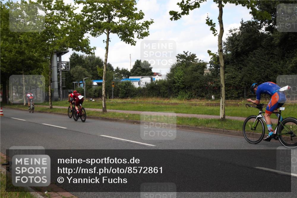 10.08.2025 - GEWOBA Citytriathlon Bremen Yannick Fuchs http://msf.ph/oto/8572861 10.08.2025 12:56:06 Radfahren 589, 662, 765, 784, 883, 890, 896, 1024, 1025 meine-sportfotos.de