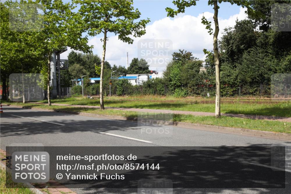 10.08.2025 - GEWOBA Citytriathlon Bremen Yannick Fuchs http://msf.ph/oto/8574144 10.08.2025 13:32:58 Radfahren  meine-sportfotos.de