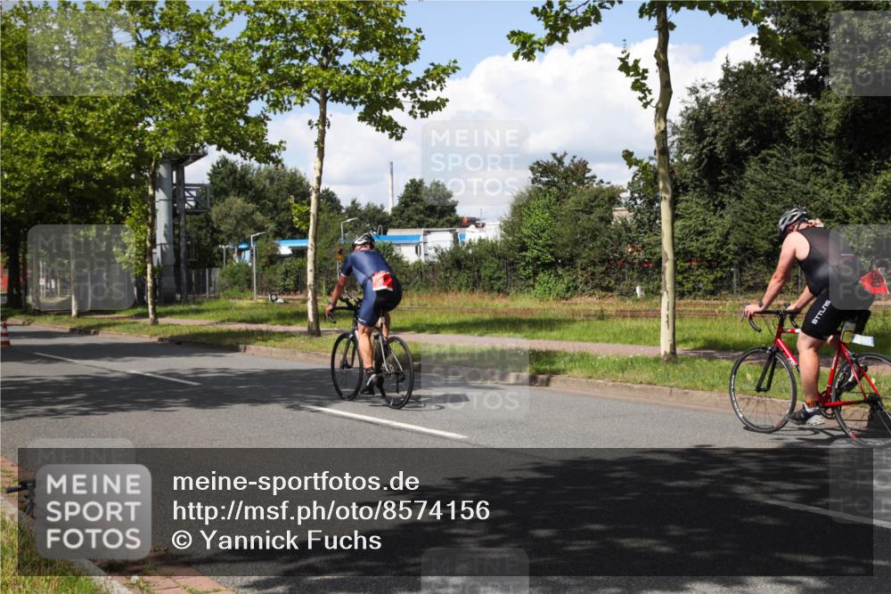 10.08.2025 - GEWOBA Citytriathlon Bremen Yannick Fuchs http://msf.ph/oto/8574156 10.08.2025 13:33:27 Radfahren  meine-sportfotos.de