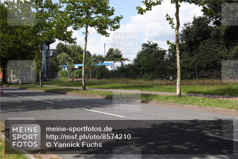 10.08.2025 - GEWOBA Citytriathlon Bremen Yannick Fuchs http://msf.ph/oto/8574210 10.08.2025 13:37:25 Radfahren  meine-sportfotos.de