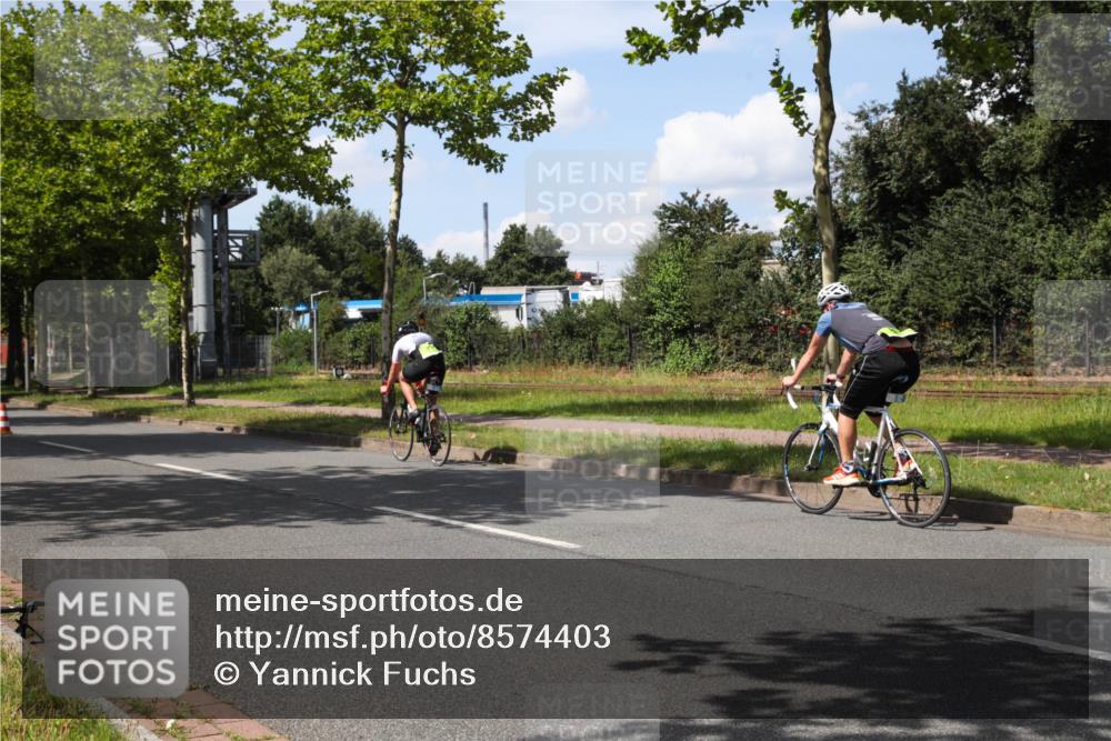 10.08.2025 - GEWOBA Citytriathlon Bremen Yannick Fuchs http://msf.ph/oto/8574403 10.08.2025 14:14:01 Radfahren  meine-sportfotos.de