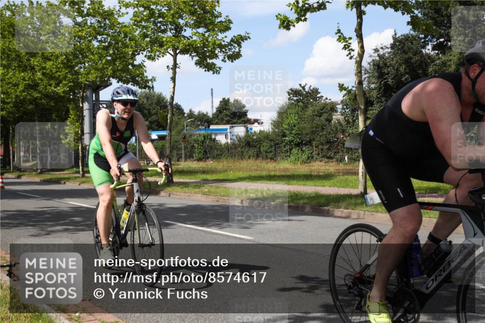 10.08.2025 - GEWOBA Citytriathlon Bremen Yannick Fuchs http://msf.ph/oto/8574617 10.08.2025 14:15:46 Radfahren 72, 74, 98, 118, 187, 271 meine-sportfotos.de