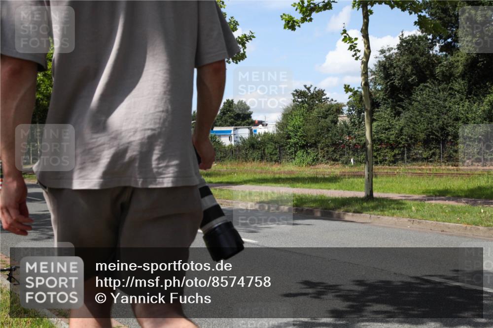10.08.2025 - GEWOBA Citytriathlon Bremen Yannick Fuchs http://msf.ph/oto/8574758 10.08.2025 14:16:48 Radfahren 20, 32, 41 meine-sportfotos.de