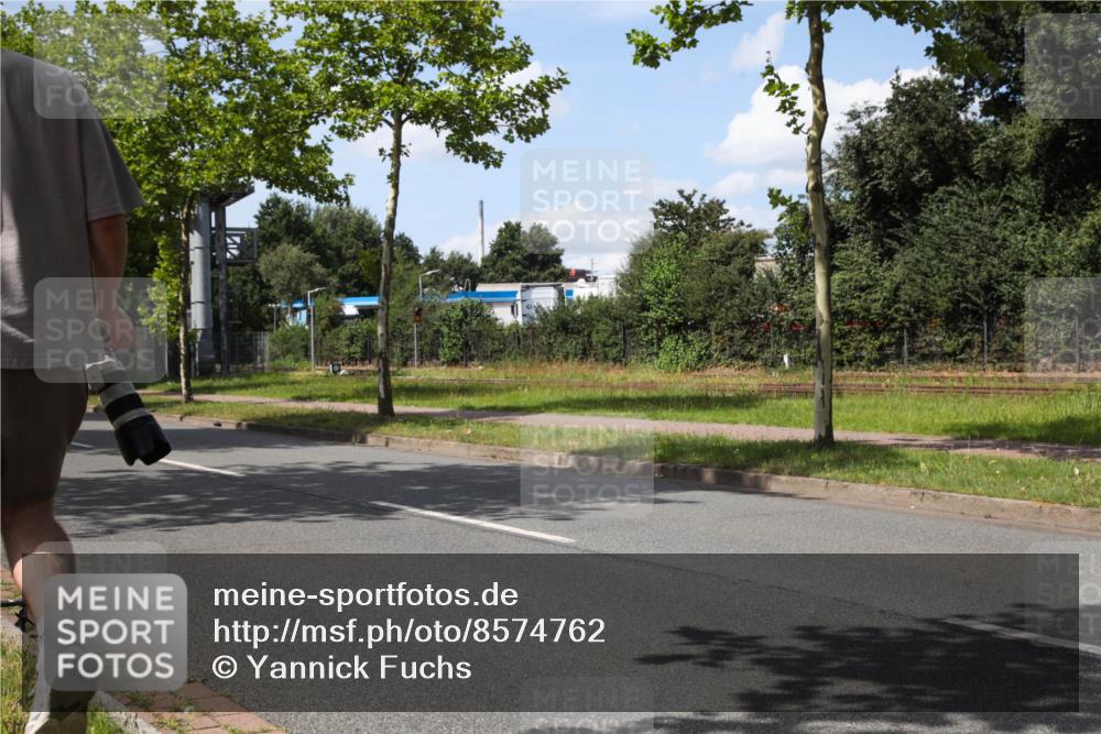 10.08.2025 - GEWOBA Citytriathlon Bremen Yannick Fuchs http://msf.ph/oto/8574762 10.08.2025 14:16:49 Radfahren 20, 32, 41, 78 meine-sportfotos.de