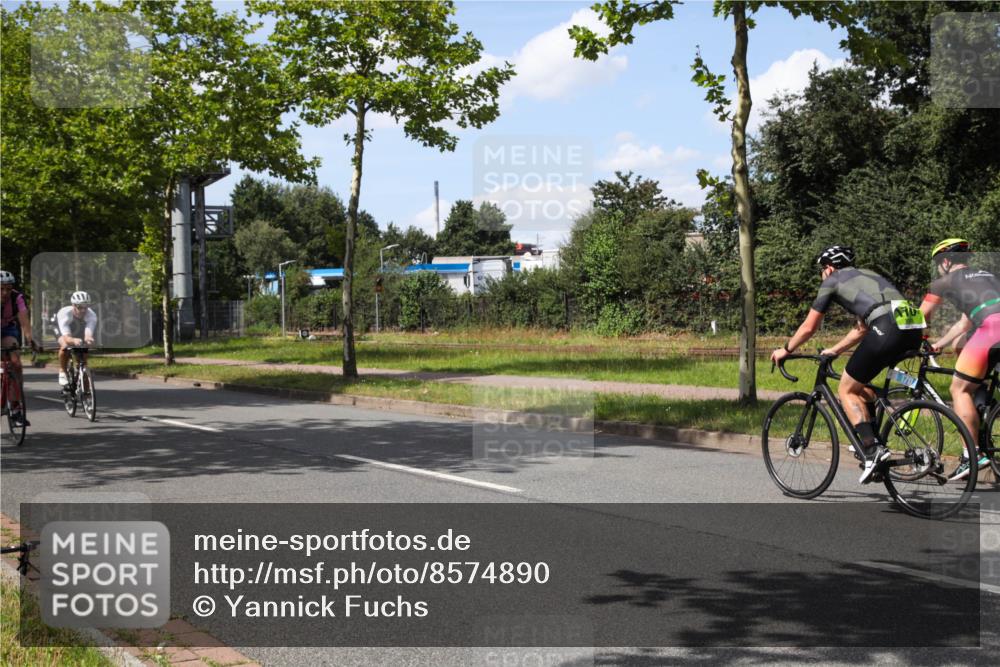 10.08.2025 - GEWOBA Citytriathlon Bremen Yannick Fuchs http://msf.ph/oto/8574890 10.08.2025 14:18:48 Radfahren 30, 50, 81, 106, 116, 131, 261, 264, 314 meine-sportfotos.de