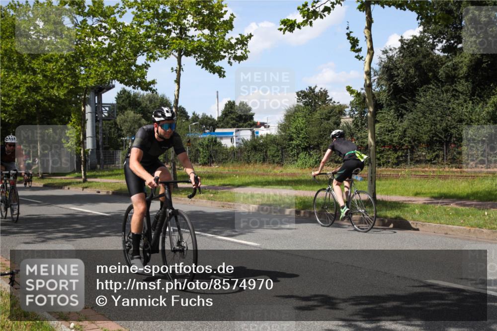 10.08.2025 - GEWOBA Citytriathlon Bremen Yannick Fuchs http://msf.ph/oto/8574970 10.08.2025 14:19:41 Radfahren 59, 84, 170, 174, 287 meine-sportfotos.de