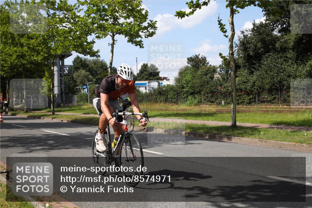 10.08.2025 - GEWOBA Citytriathlon Bremen Yannick Fuchs http://msf.ph/oto/8574971 10.08.2025 14:19:42 Radfahren 59, 84, 170, 174, 287 meine-sportfotos.de