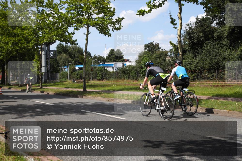 10.08.2025 - GEWOBA Citytriathlon Bremen Yannick Fuchs http://msf.ph/oto/8574975 10.08.2025 14:19:44 Radfahren 59, 84, 170, 174, 287 meine-sportfotos.de