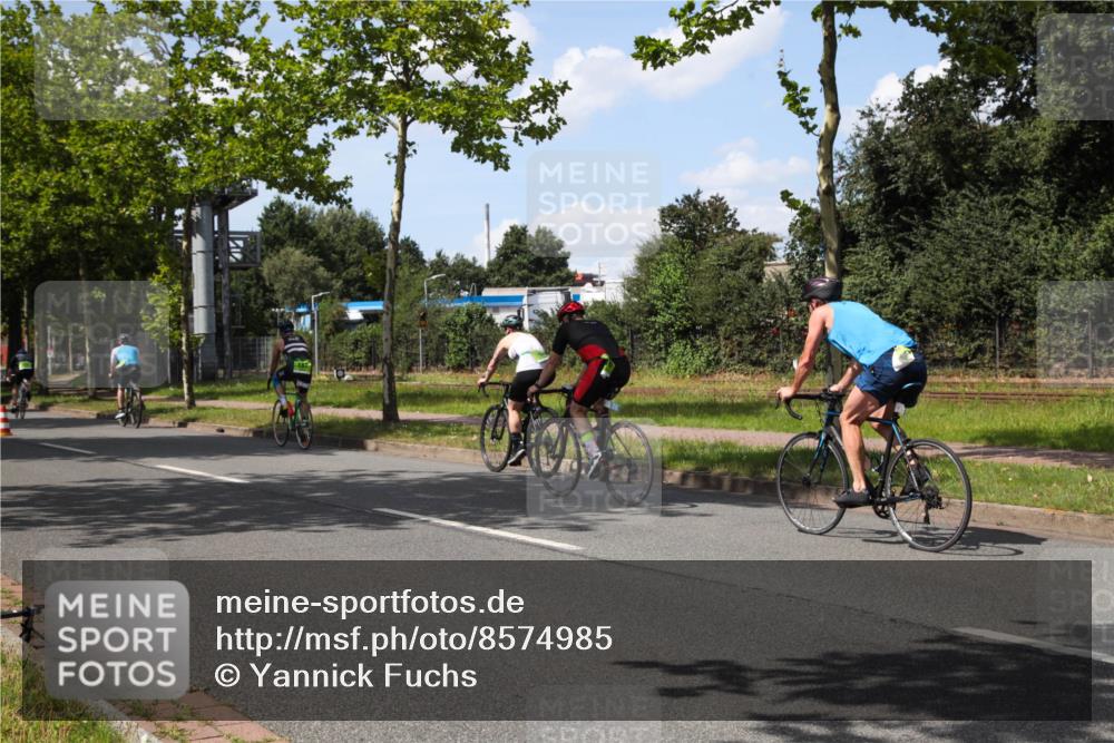 10.08.2025 - GEWOBA Citytriathlon Bremen Yannick Fuchs http://msf.ph/oto/8574985 10.08.2025 14:19:47 Radfahren 36, 59, 84, 170, 174, 287 meine-sportfotos.de