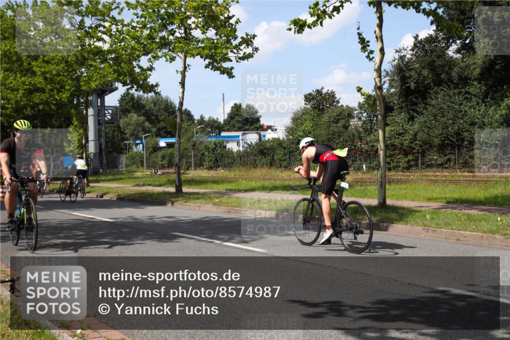 10.08.2025 - GEWOBA Citytriathlon Bremen Yannick Fuchs http://msf.ph/oto/8574987 10.08.2025 14:19:49 Radfahren 36, 59, 170, 174, 287 meine-sportfotos.de