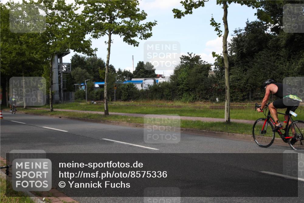 10.08.2025 - GEWOBA Citytriathlon Bremen Yannick Fuchs http://msf.ph/oto/8575336 10.08.2025 14:24:09 Radfahren 169, 221, 436, 474 meine-sportfotos.de
