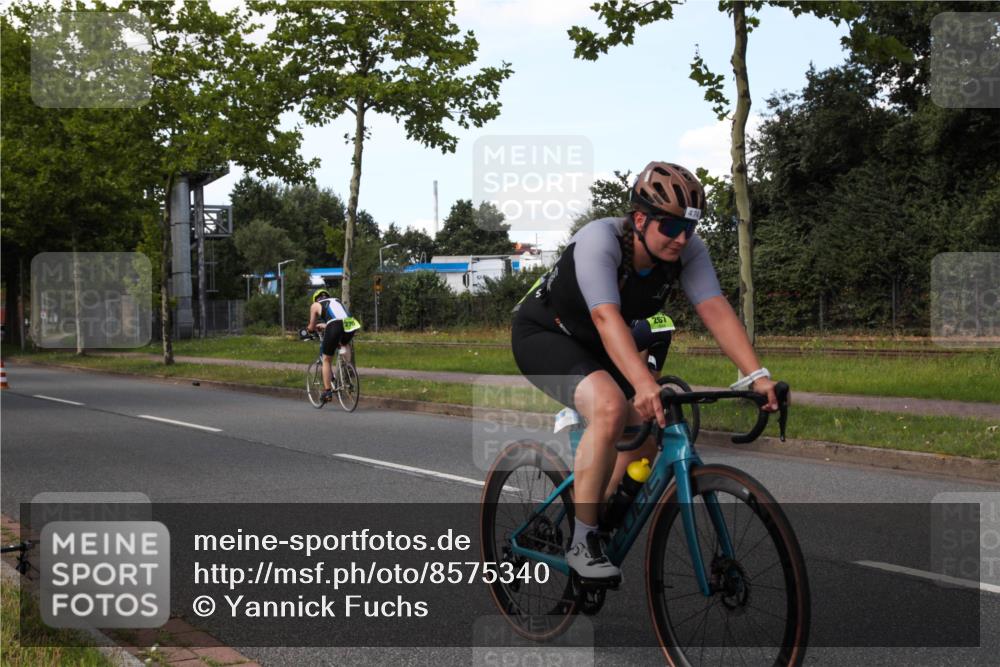 10.08.2025 - GEWOBA Citytriathlon Bremen Yannick Fuchs http://msf.ph/oto/8575340 10.08.2025 14:24:18 Radfahren 169, 436, 474 meine-sportfotos.de