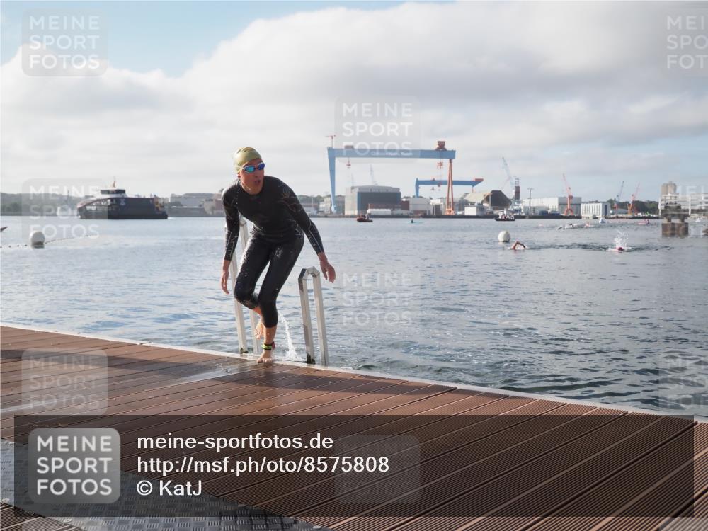 17.08.2025 - KN Förde Triathlon 2025 KatJ http://msf.ph/oto/8575808 17.08.2025 09:08:21 Schwimmen 115, 115 meine-sportfotos.de