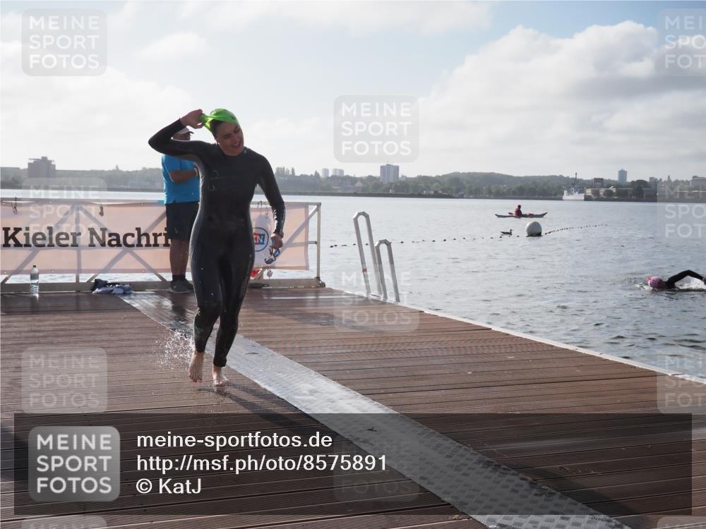 17.08.2025 - KN Förde Triathlon 2025 KatJ http://msf.ph/oto/8575891 17.08.2025 09:10:11 Schwimmen 102, 109, 119, 120, 102, 109, 110, 120 meine-sportfotos.de