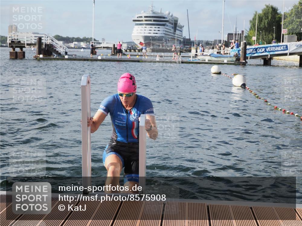 17.08.2025 - KN Förde Triathlon 2025 KatJ http://msf.ph/oto/8575908 17.08.2025 09:10:16 Schwimmen 109, 114, 119, 120, 102, 109, 114, 119, 120 meine-sportfotos.de