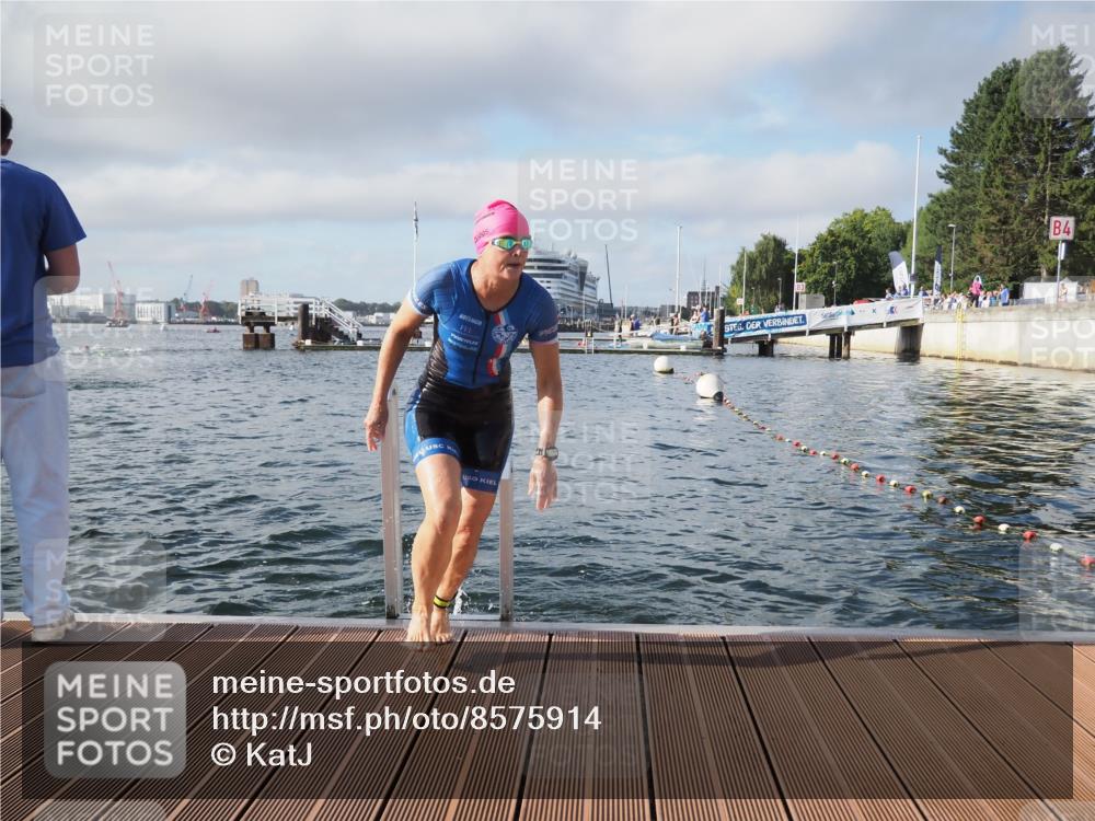 17.08.2025 - KN Förde Triathlon 2025 KatJ http://msf.ph/oto/8575914 17.08.2025 09:10:17 Schwimmen 109, 114, 119, 120, 102, 109, 114, 119, 120 meine-sportfotos.de