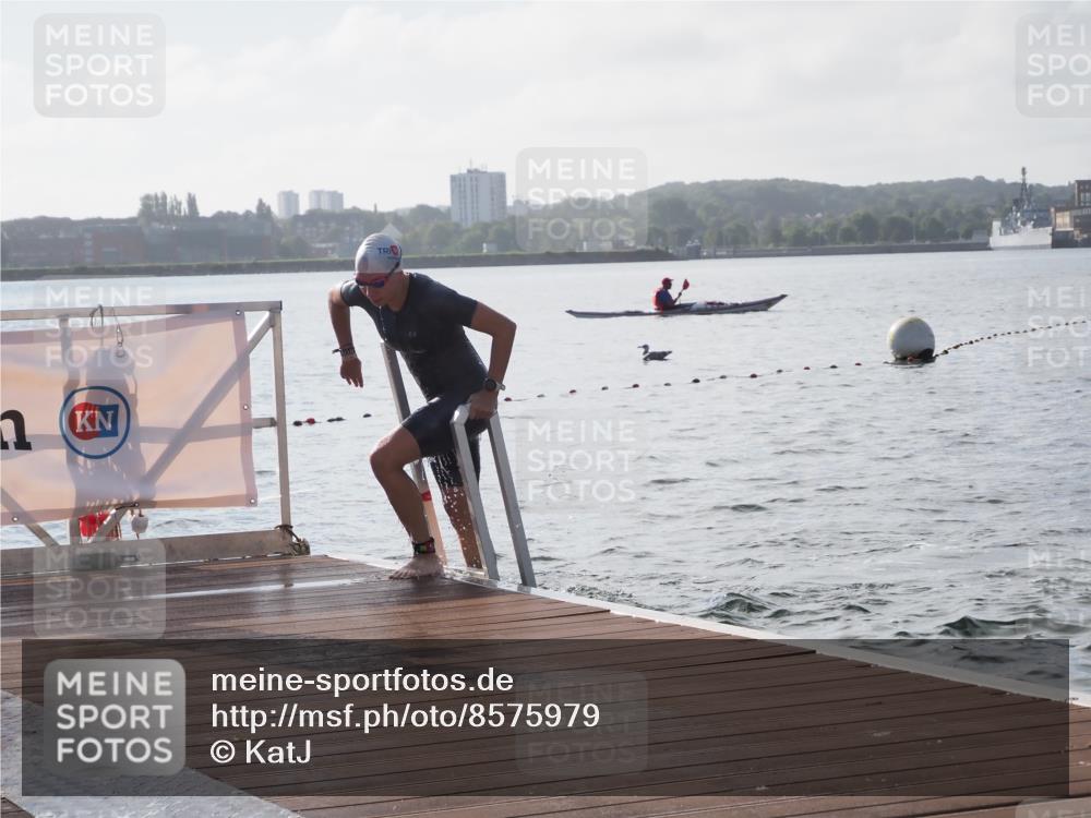 17.08.2025 - KN Förde Triathlon 2025 KatJ http://msf.ph/oto/8575979 17.08.2025 09:10:27 Schwimmen 105, 114, 119, 253, 105, 109, 114, 119, 253 meine-sportfotos.de