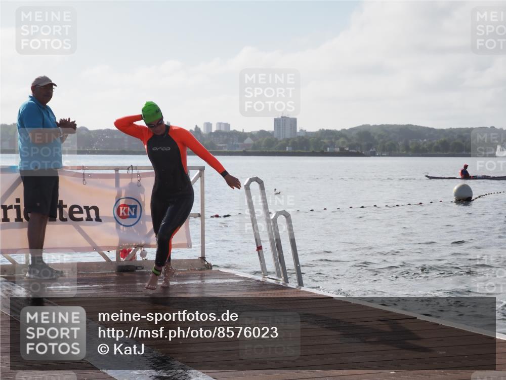 17.08.2025 - KN Förde Triathlon 2025 KatJ http://msf.ph/oto/8576023 17.08.2025 09:10:38 Schwimmen 113, 121, 105, 113, 121, 253 meine-sportfotos.de