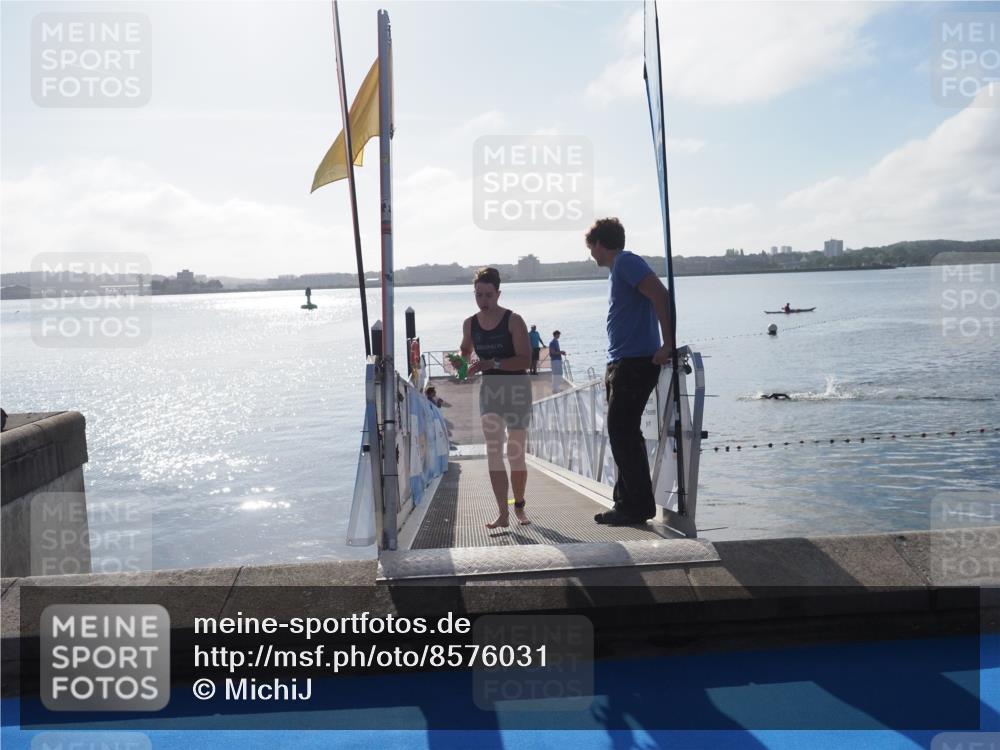 17.08.2025 - KN Förde Triathlon 2025 MichiJ http://msf.ph/oto/8576031 17.08.2025 09:08:12 Schwimmen 106, 252, 115, 252 meine-sportfotos.de