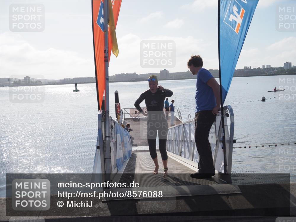 17.08.2025 - KN Förde Triathlon 2025 MichiJ http://msf.ph/oto/8576088 17.08.2025 09:08:27 Schwimmen 115, 115 meine-sportfotos.de