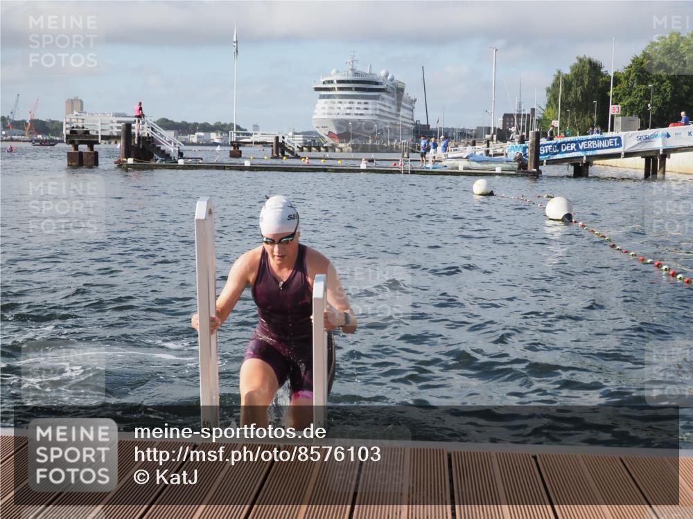 17.08.2025 - KN Förde Triathlon 2025 KatJ http://msf.ph/oto/8576103 17.08.2025 09:11:14 Schwimmen 116, 117, 125, 157, 116, 117, 157 meine-sportfotos.de