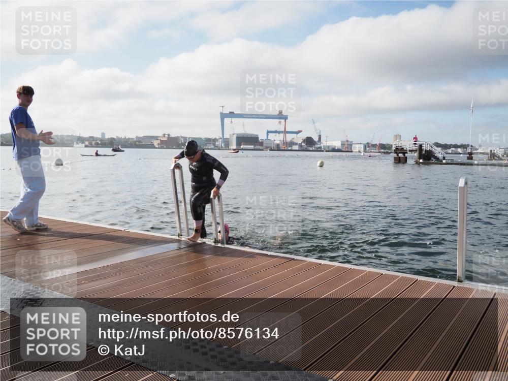 17.08.2025 - KN Förde Triathlon 2025 KatJ http://msf.ph/oto/8576134 17.08.2025 09:11:18 Schwimmen 116, 125, 157, 116, 117, 125, 157 meine-sportfotos.de