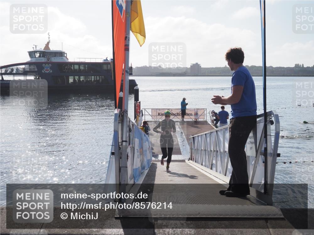 17.08.2025 - KN Förde Triathlon 2025 MichiJ http://msf.ph/oto/8576214 17.08.2025 09:09:56 Schwimmen 108, 102, 108, 110 meine-sportfotos.de