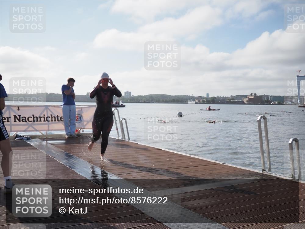 17.08.2025 - KN Förde Triathlon 2025 KatJ http://msf.ph/oto/8576222 17.08.2025 09:12:20 Schwimmen 127, 127 meine-sportfotos.de
