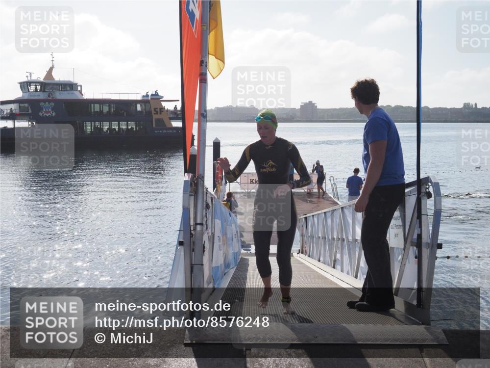 17.08.2025 - KN Förde Triathlon 2025 MichiJ http://msf.ph/oto/8576248 17.08.2025 09:09:58 Schwimmen 108, 102, 108, 110 meine-sportfotos.de