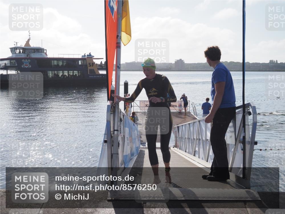 17.08.2025 - KN Förde Triathlon 2025 MichiJ http://msf.ph/oto/8576250 17.08.2025 09:09:58 Schwimmen 108, 102, 108, 110 meine-sportfotos.de