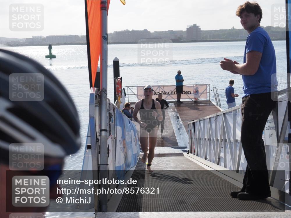 17.08.2025 - KN Förde Triathlon 2025 MichiJ http://msf.ph/oto/8576321 17.08.2025 09:10:12 Schwimmen 102, 110, 102, 109, 119, 120 meine-sportfotos.de