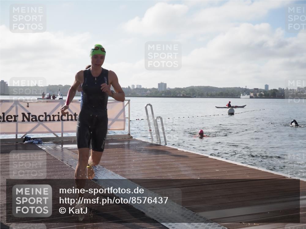 17.08.2025 - KN Förde Triathlon 2025 KatJ http://msf.ph/oto/8576437 17.08.2025 09:13:24 Schwimmen 135, 148, 198, 122, 130, 135, 148, 198 meine-sportfotos.de