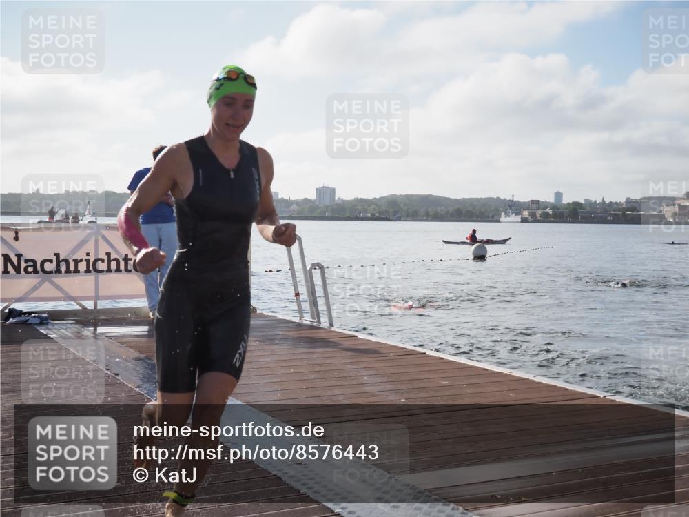 17.08.2025 - KN Förde Triathlon 2025 KatJ http://msf.ph/oto/8576443 17.08.2025 09:13:25 Schwimmen 135, 148, 198, 122, 130, 135, 148, 198 meine-sportfotos.de
