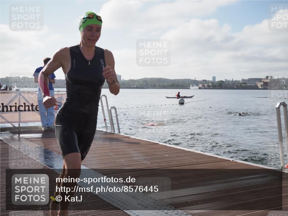 17.08.2025 - KN Förde Triathlon 2025 KatJ http://msf.ph/oto/8576445 17.08.2025 09:13:25 Schwimmen 135, 148, 198, 122, 130, 135, 148, 198 meine-sportfotos.de