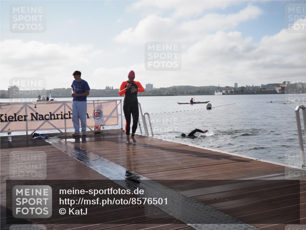 17.08.2025 - KN Förde Triathlon 2025 KatJ http://msf.ph/oto/8576501 17.08.2025 09:13:36 Schwimmen 138, 148, 151, 135, 138, 148, 198 meine-sportfotos.de
