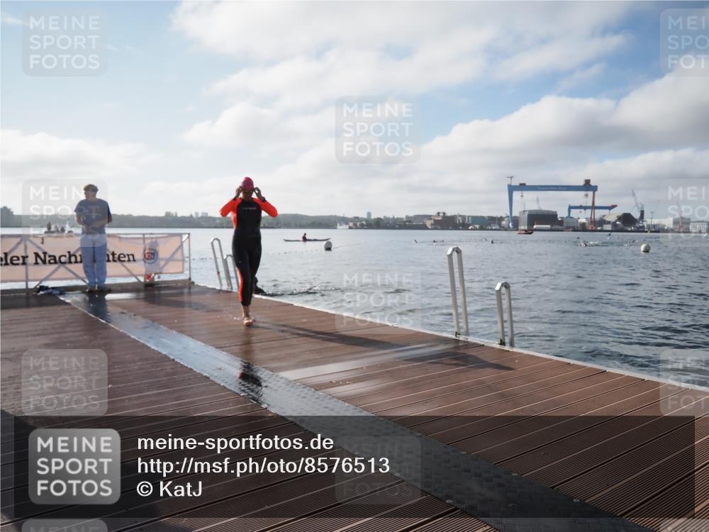 17.08.2025 - KN Förde Triathlon 2025 KatJ http://msf.ph/oto/8576513 17.08.2025 09:13:38 Schwimmen 138, 148, 151, 138, 148, 151 meine-sportfotos.de