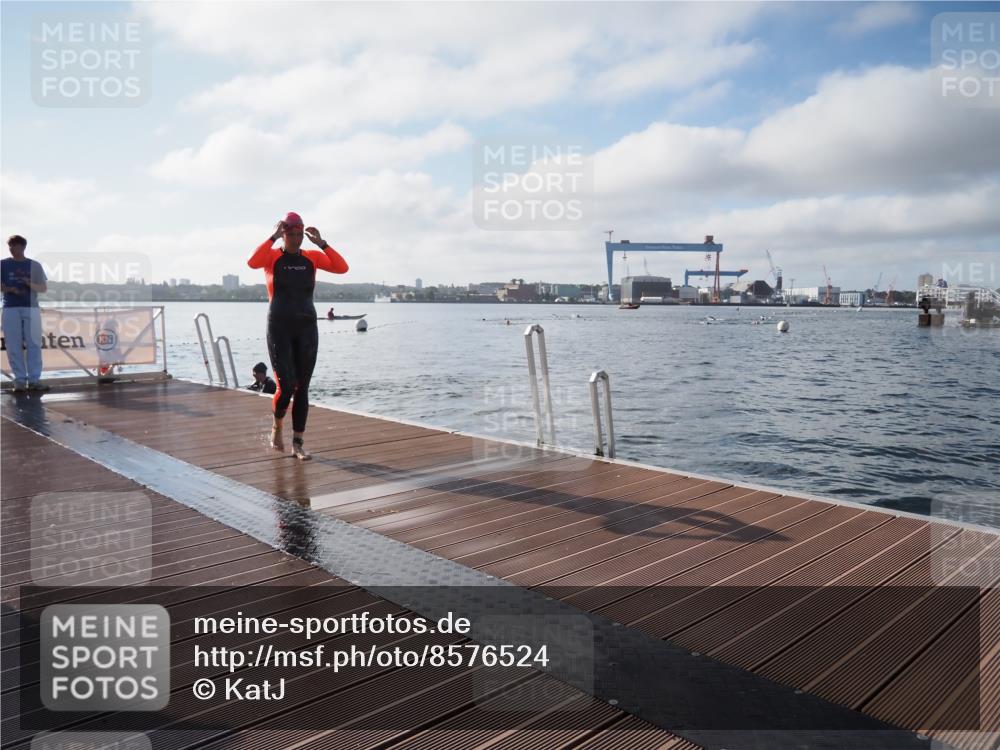 17.08.2025 - KN Förde Triathlon 2025 KatJ http://msf.ph/oto/8576524 17.08.2025 09:13:38 Schwimmen 138, 148, 151, 138, 148, 151 meine-sportfotos.de
