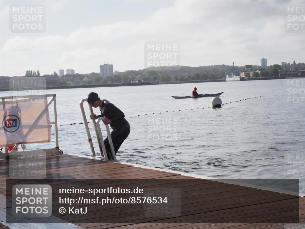 17.08.2025 - KN Förde Triathlon 2025 KatJ http://msf.ph/oto/8576534 17.08.2025 09:13:41 Schwimmen 138, 151, 138, 148, 151 meine-sportfotos.de