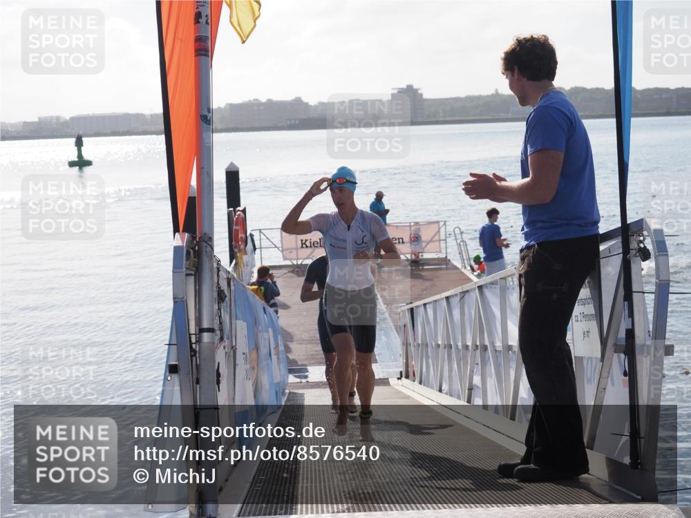 17.08.2025 - KN Förde Triathlon 2025 MichiJ http://msf.ph/oto/8576540 17.08.2025 09:10:34 Schwimmen 105, 109, 114, 119, 253, 105, 113, 121, 253 meine-sportfotos.de