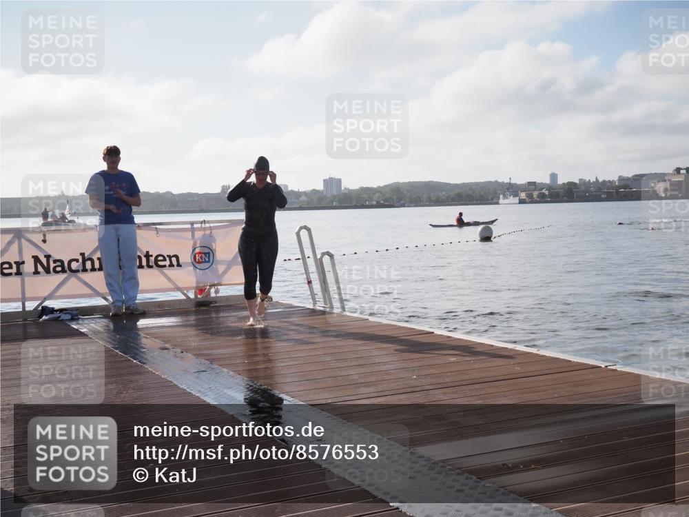 17.08.2025 - KN Förde Triathlon 2025 KatJ http://msf.ph/oto/8576553 17.08.2025 09:13:43 Schwimmen 138, 151, 138, 148, 151 meine-sportfotos.de