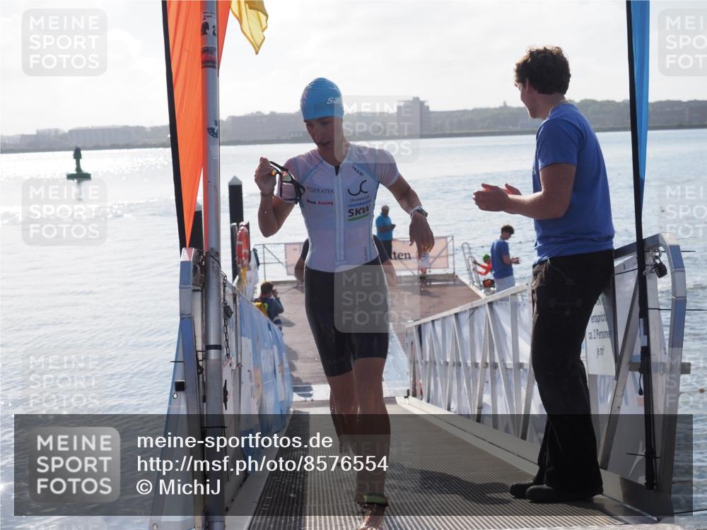 17.08.2025 - KN Förde Triathlon 2025 MichiJ http://msf.ph/oto/8576554 17.08.2025 09:10:36 Schwimmen 105, 114, 119, 253, 105, 113, 121, 253 meine-sportfotos.de